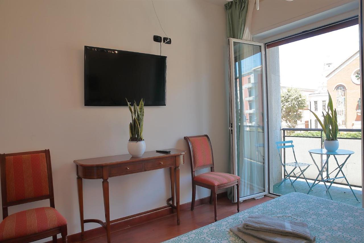 ホテルSavoia International_Lt_Bari Stazione エクステリア 写真